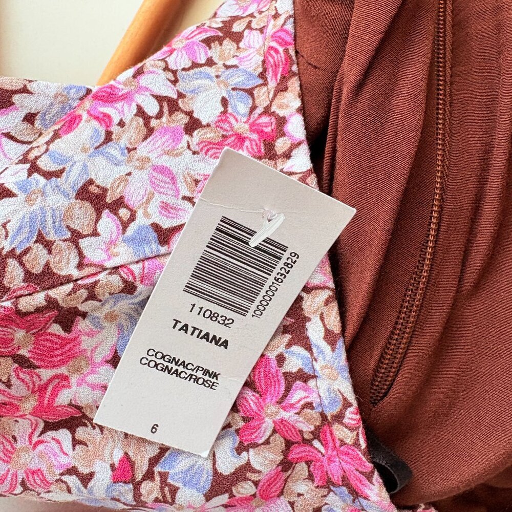 Aritzia Sunday Best Tatiana Skirt NWT Floral Cognac Pink Size 6 - Picture 6 of 8